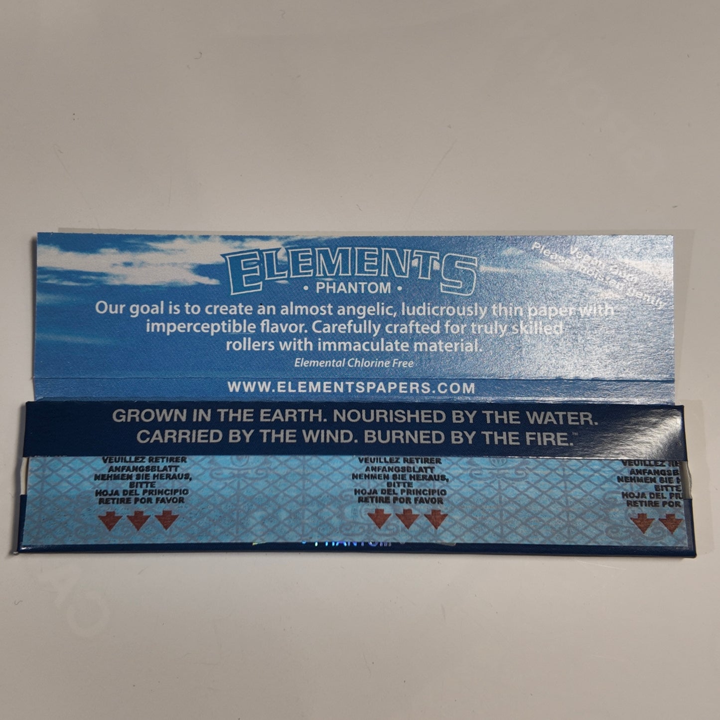 ELEMENTS Phantom King Size Slim Papers